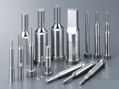 <strong>CNC精密轴加（jiā）工（gōng）*</strong>