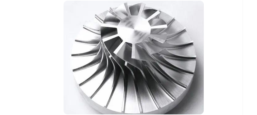 <strong>南京專業做箱體類零件、複雜曲麵、異形件、盤套板類零件和特殊加工的廠家</strong>