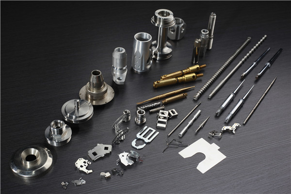 <strong>南京www.91：CNC精密（mì）加工中心的基本組成部（bù）分包括哪些？</strong>