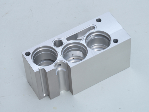 小批量鋁合金（jīn）零件為何要選（xuǎn）擇南京www.91精（jīng）密科技有限（xiàn）公司的7大優勢