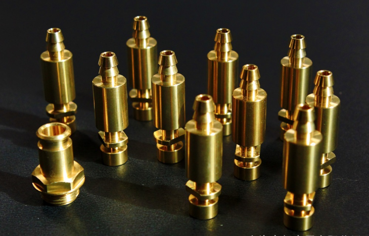 <strong>南京（jīng）黃銅件精密加工零部件來圖來樣加工定製</strong>