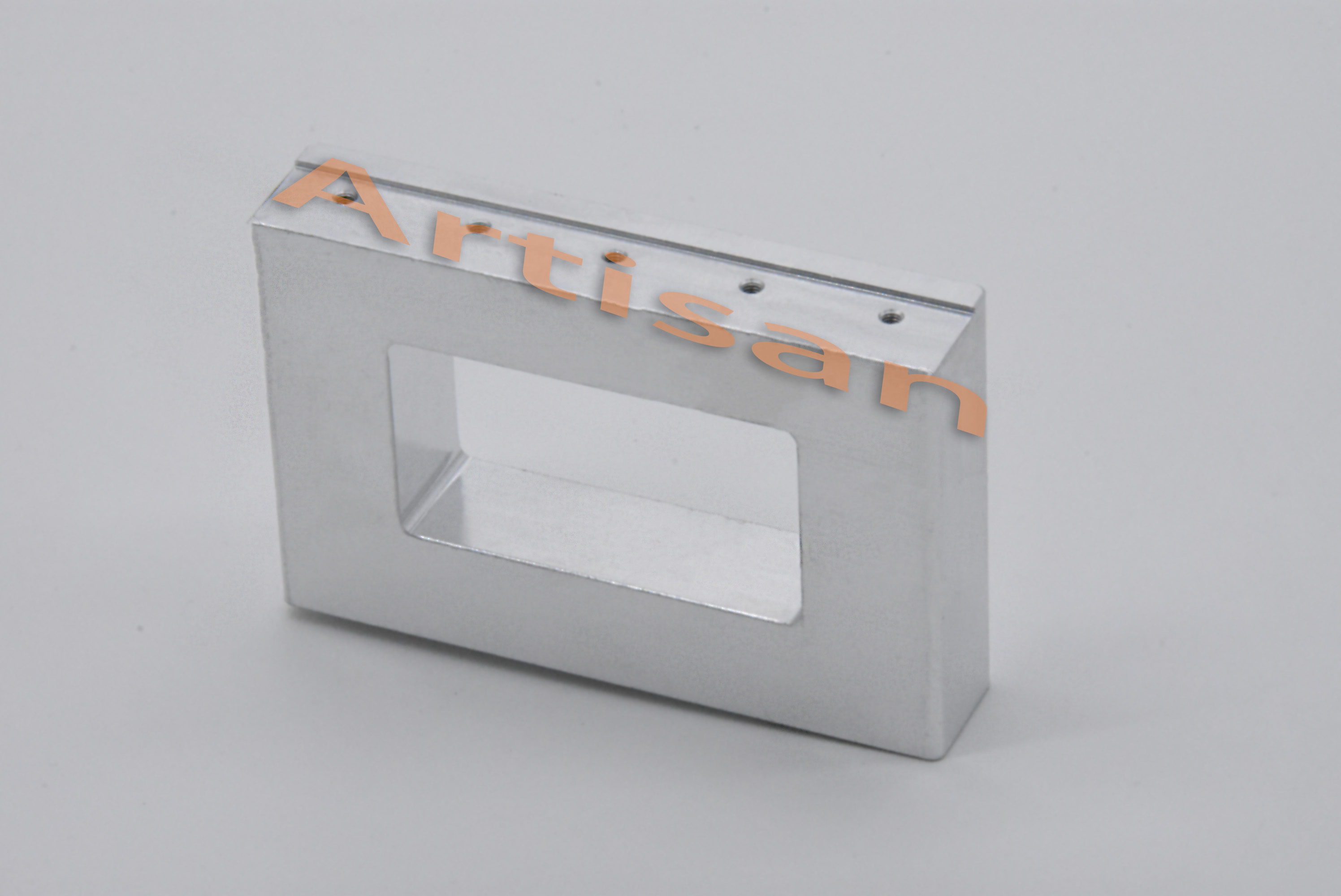 <strong>图8：电子及通（tōng）讯精密加工</strong>