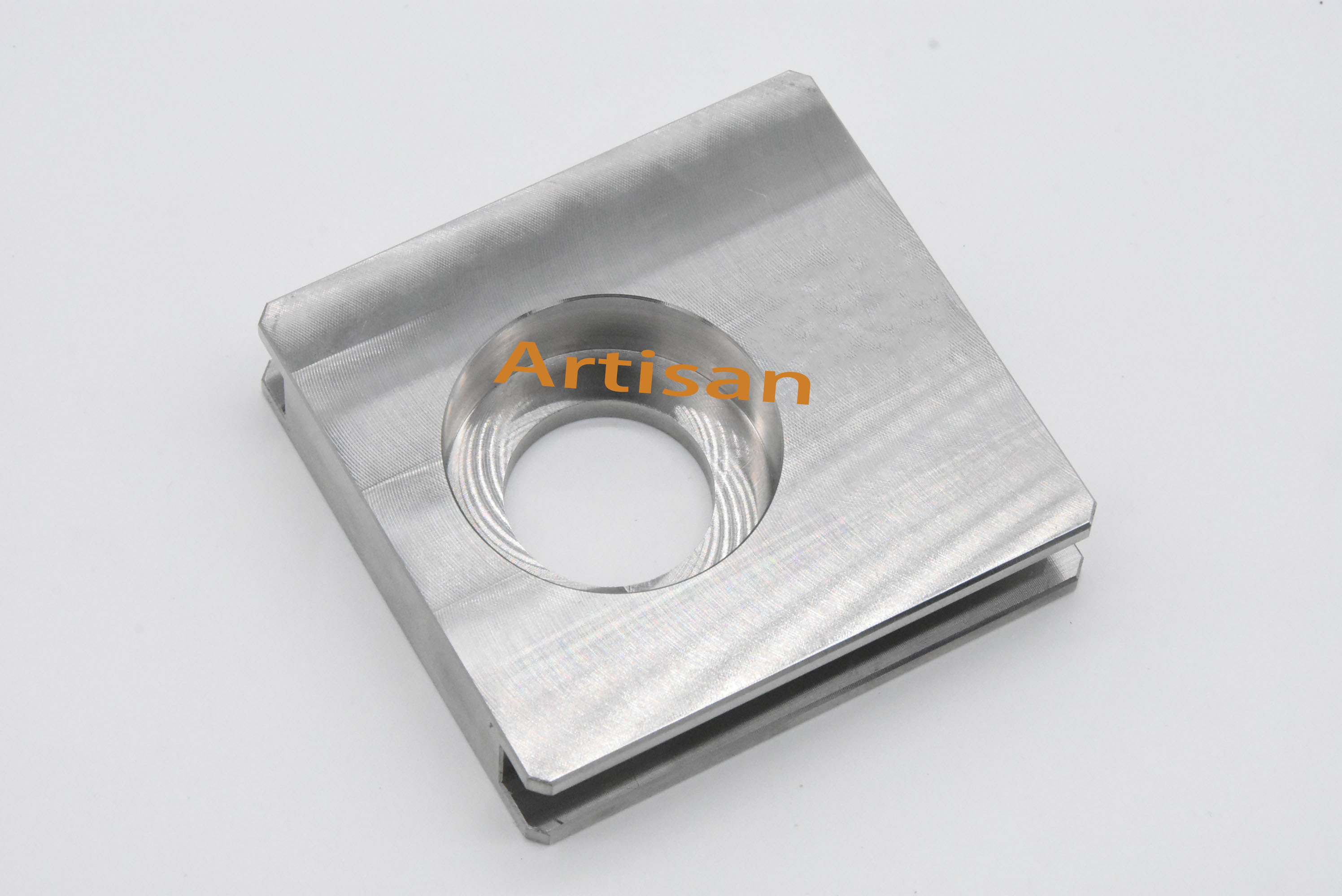 <strong>块3-医疗行业设备零（líng）件</strong>