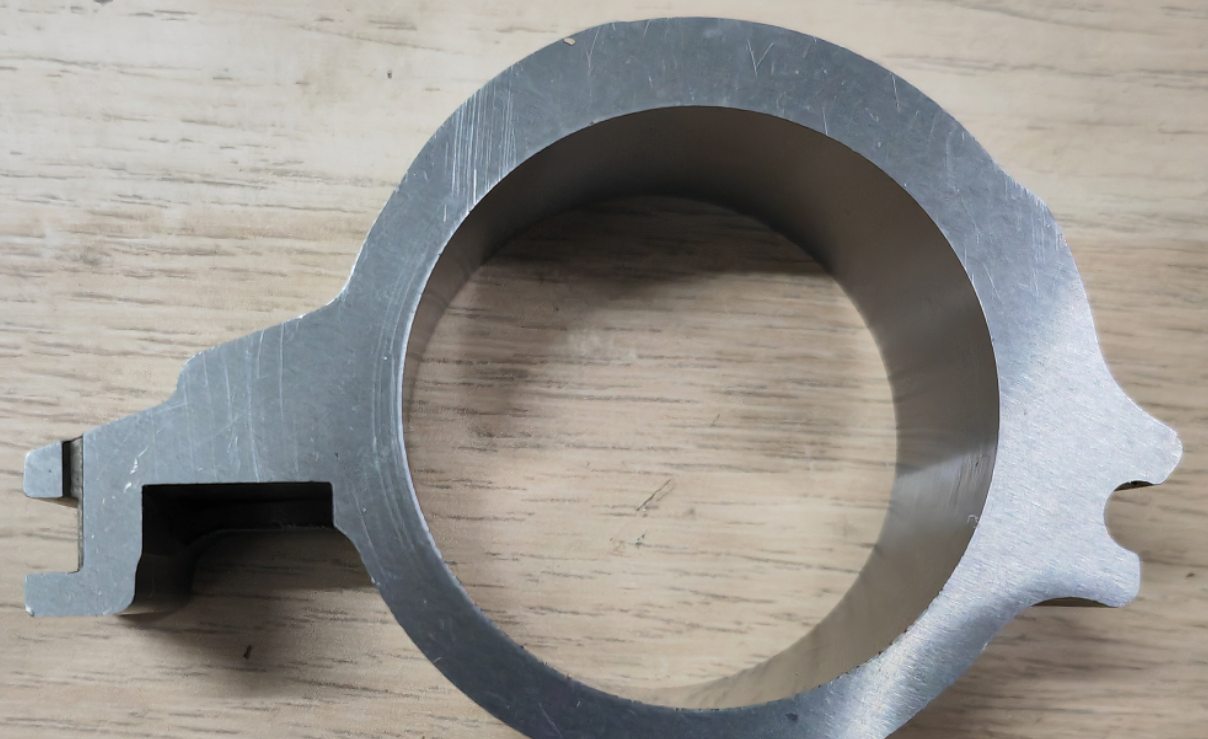 揭秘指壓（yā）卡盤：精密零件（jiàn）壓端（duān）麵夾緊技術（shù）的內孔（kǒng）加工革命